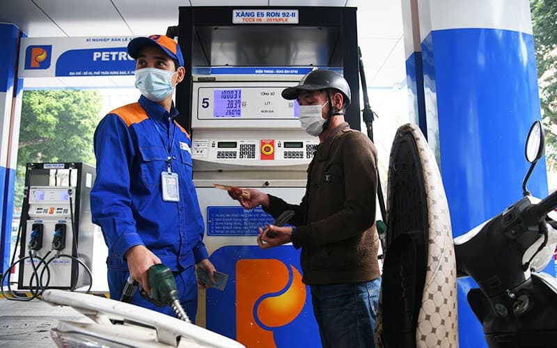 Petrol prices up slightly, diesel price dips