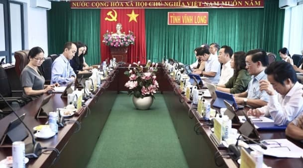 VCCI Mekong Delta proposes to deploy economic development and business groups in Vinh Long province