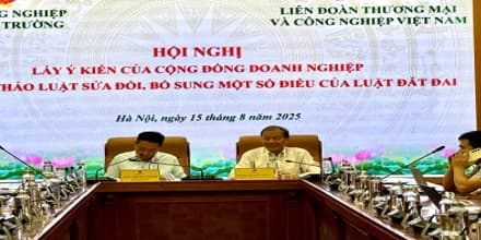 Workshop "Contributing comments on the draft Law amending and supplementing a number of articles of the Land Law"