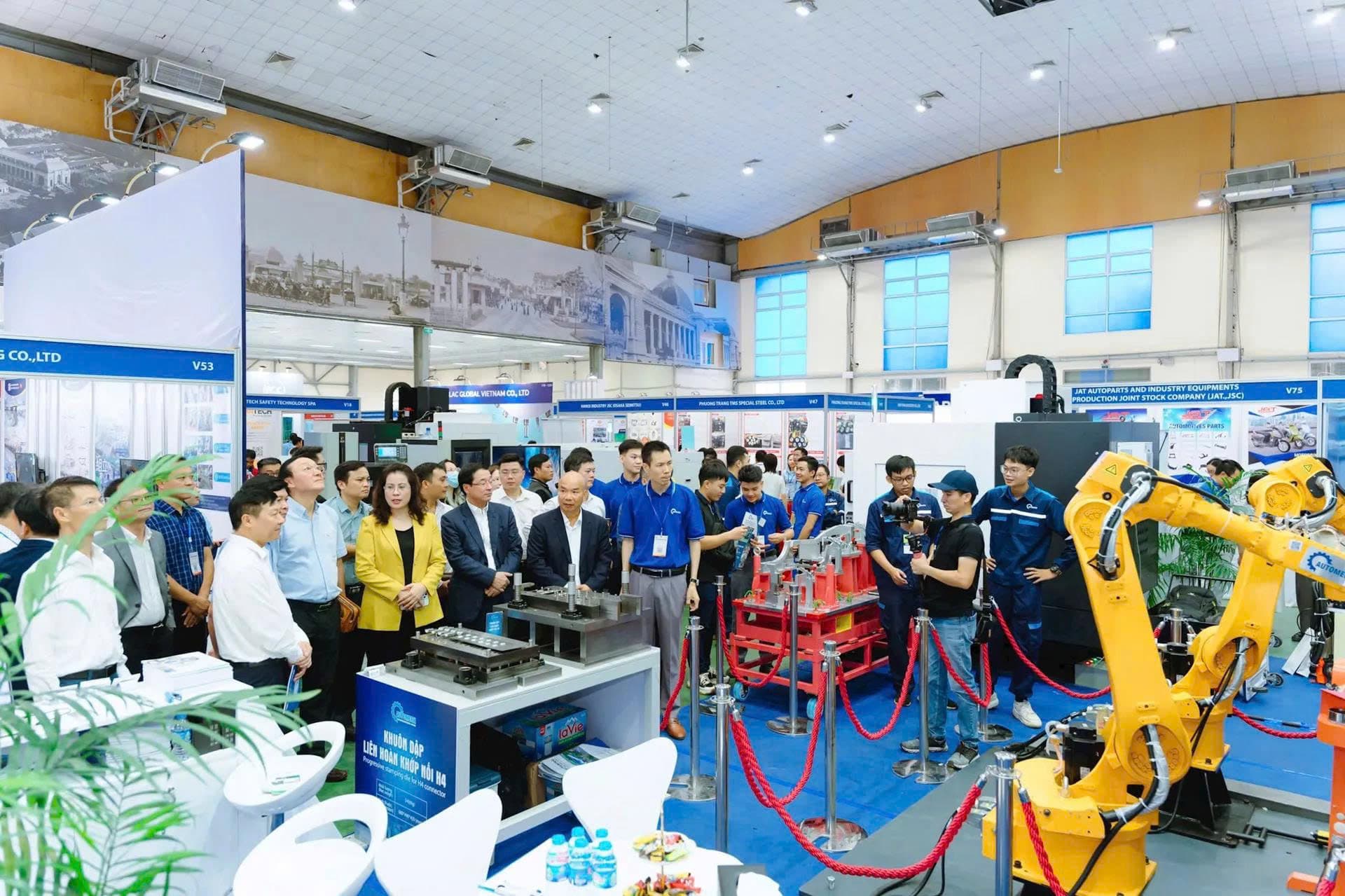 FBC ASEAN 2025 highlights Vietnam manufacturing industry potential