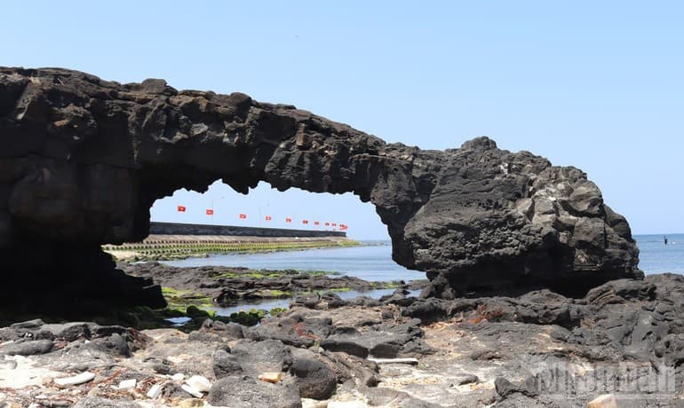 To Vo Gate on Ly Son Island recognised as national site
