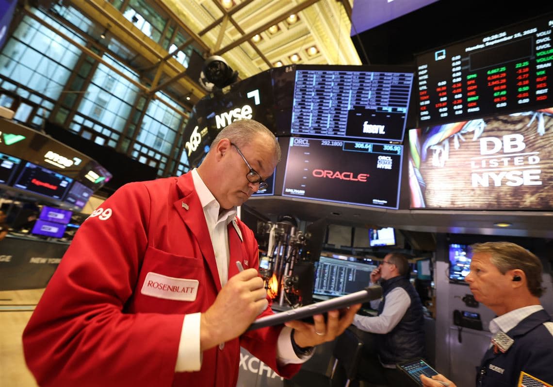 Why do investors love US assets, not the US dollar?