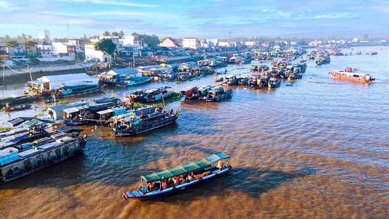 Petrovietnam affirms plan to build eco-energy and industrial center in southern Vietnam