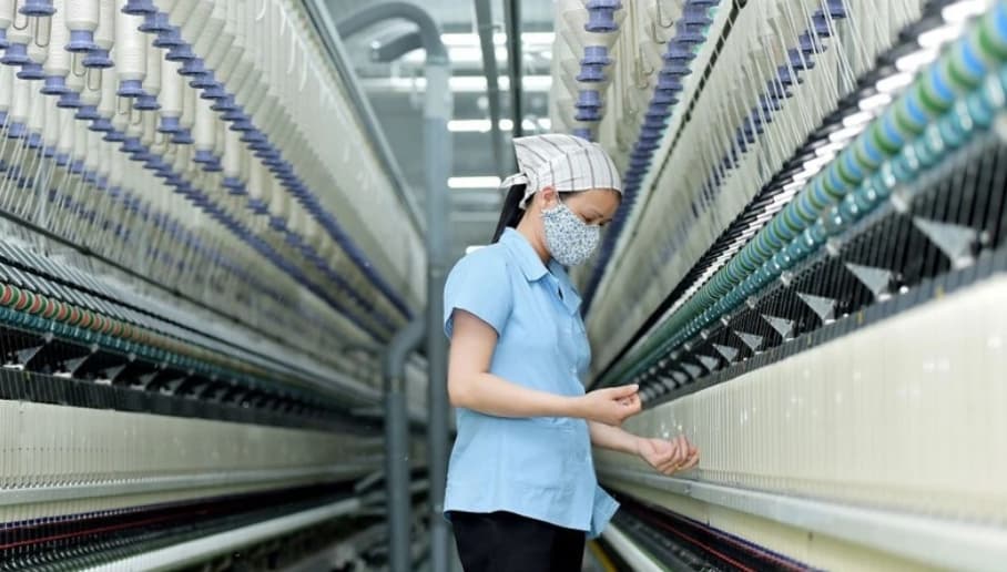 UOB lifts Viet Nam's 2025 GDP growth forecast to 7.5%