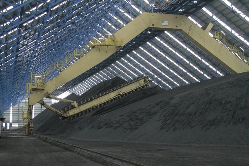 Mining giant Vinacomin proposes coal processing, warehouse project in central Vietnam