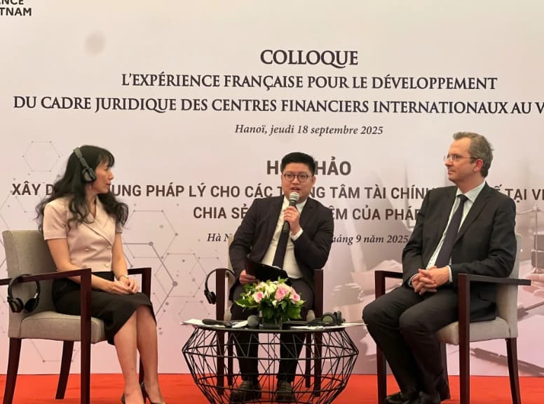 France promises full support for Vietnam in building world-class international financial center