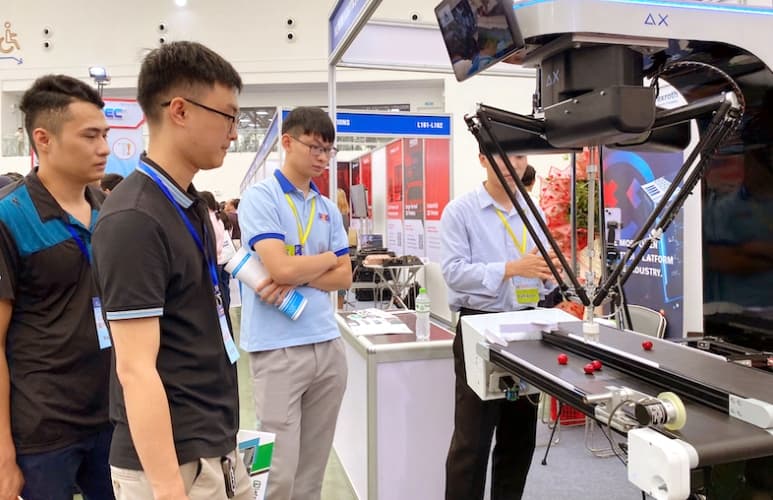 Hanoi Supporting Industry Fair 2025 connects global buyers and suppliers