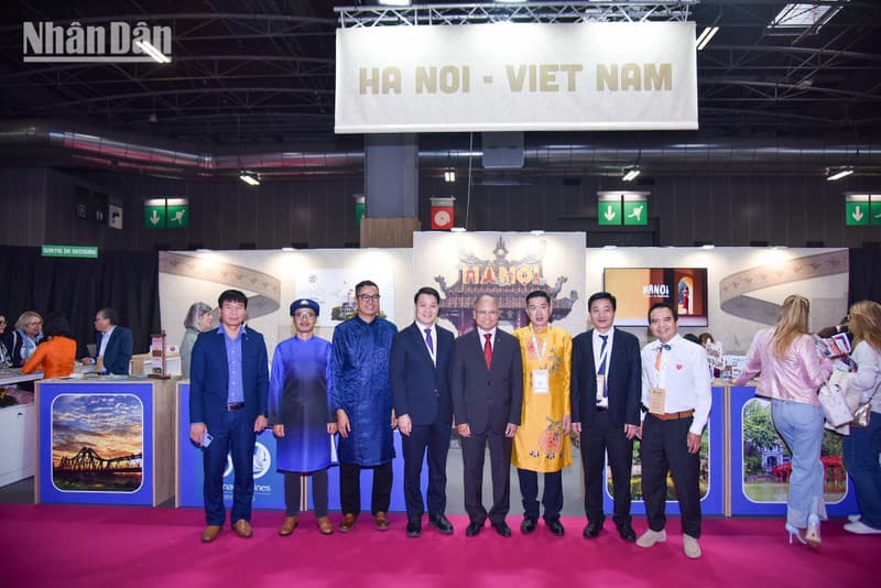 Ha Noi showcases tourism potential at IFTM Top Resa 2025 in Paris