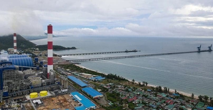 Billion-dollar projects 'land' in central Vietnam province Ha Tinh