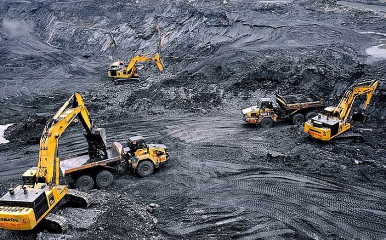 Reflecting Inadequacies/Shortcomings in Financial Policies for the Mineral Industry