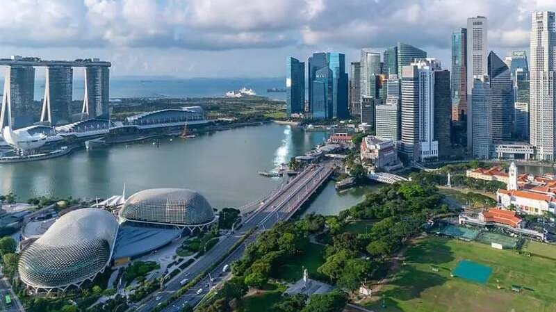 Singapore seeks 'renewable fuel', nuclear ties