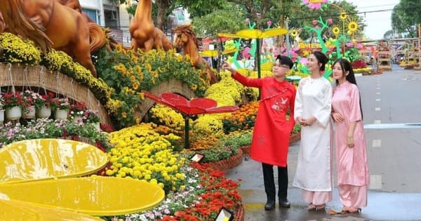 Tourism booms during Tet with 14 million visitors