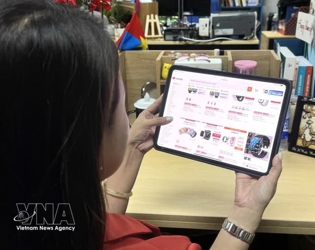 Vietnam’s Q1 e-commerce revenue jumps 47% to 5.7 billion USD on Shopee, TikTok Shop, Lazada