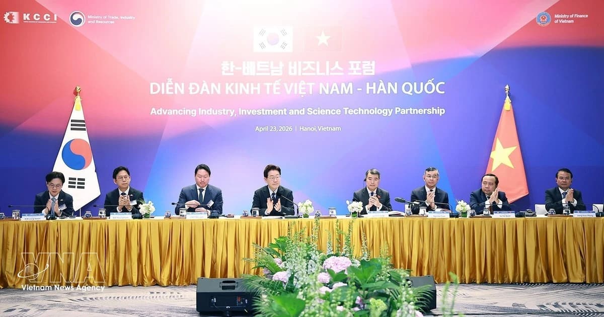 Vietnamese, Korean leaders attend economic, trade and investment cooperation roundtable