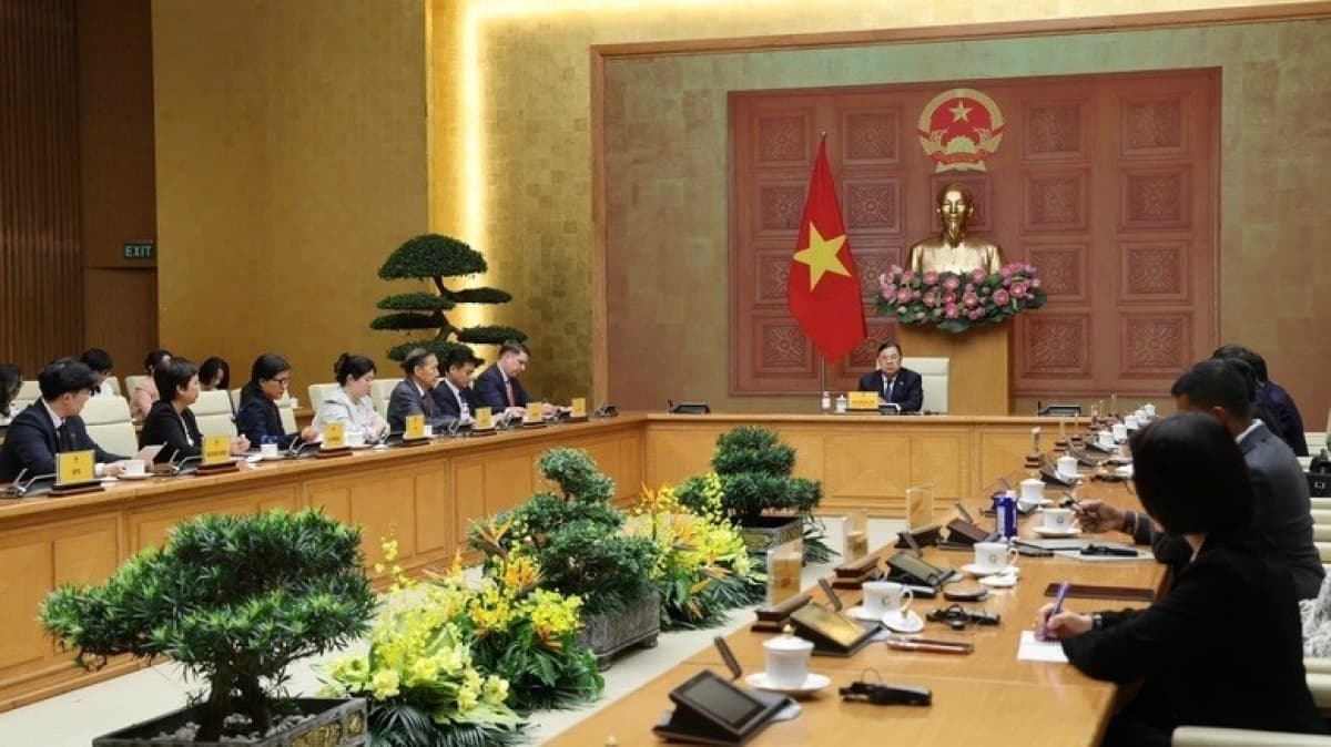 Standing Deputy PM: Vietnam committed to better business environment for US investors