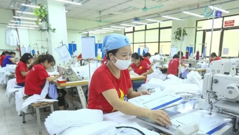 Textile and garment industry flexibly responds to market volatility