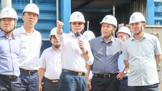 EVN, TKV leaders inspect Vinh Tan 4 power plant, discuss long-term coal supplies