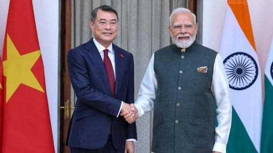 Vietnam, India should build economic corridors, supply chains: Prime Minister