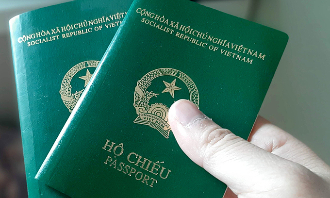 Vietnamese passport ranks far behind Southeast Asian toppers