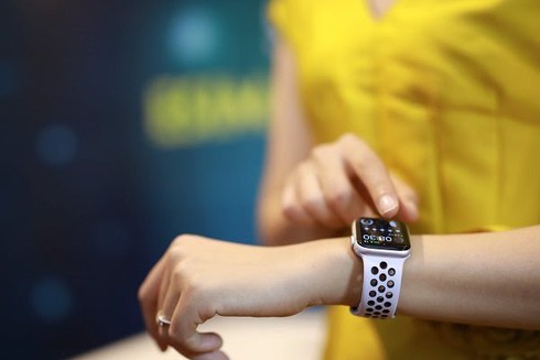 eSIM service now available for Apple Watch