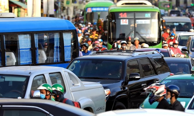 Downtown toll can reduce traffic congestion losses: HCMC officials